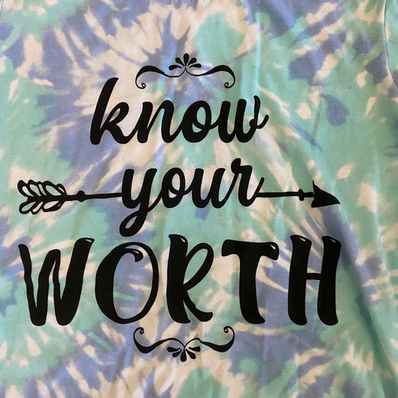 Wound Up Tshirt Women’s Junior Large (11-13) Blue Tie Dye Top Know Your Worth - Picture 3 of 5